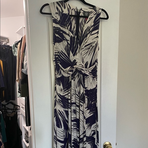 Vince Camuto Floral Maxi Dress - Picture 3 of 4